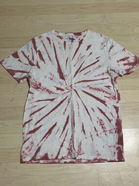 Old Navy Tie-Dye Short sleeve t shirt